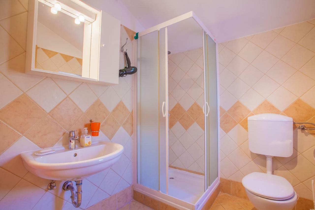 Rooms Ester Cres Kültér fotó